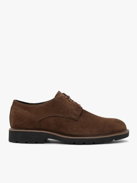 Braune Freizeithalbschuhe