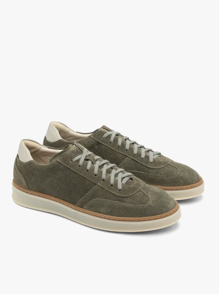 Olive-weiße Schnürhalbschuhe