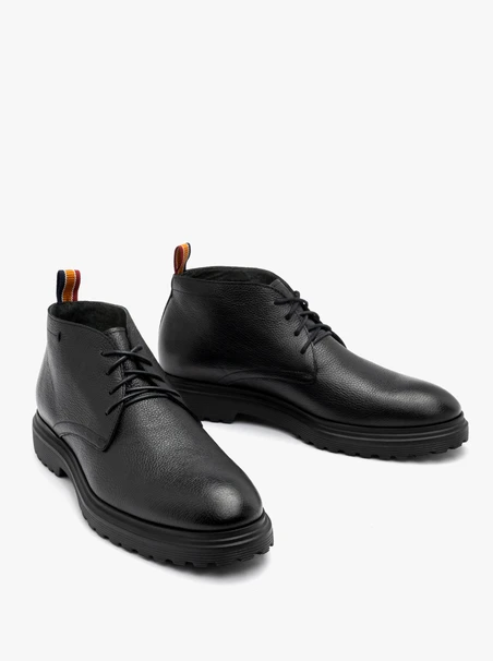 Schwarze Kurzstiefel für Männer mit leichter Sohle