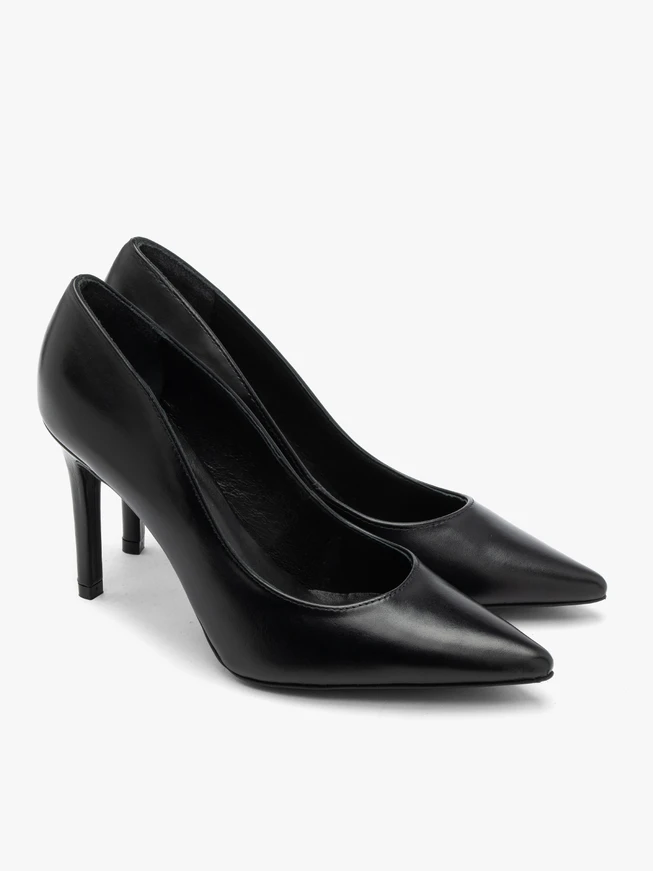 Schwarze hohe Stiletto-Pumps