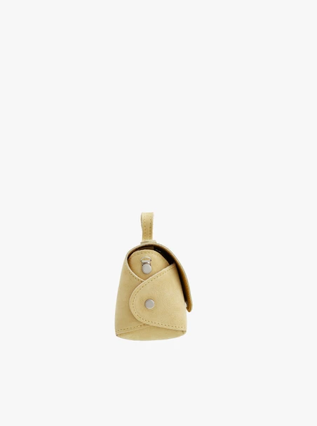Leuchtend gelbe kleine Velours-Handtasche