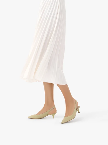 Hellgrüne Slingback-Pumps aus Veloursleder