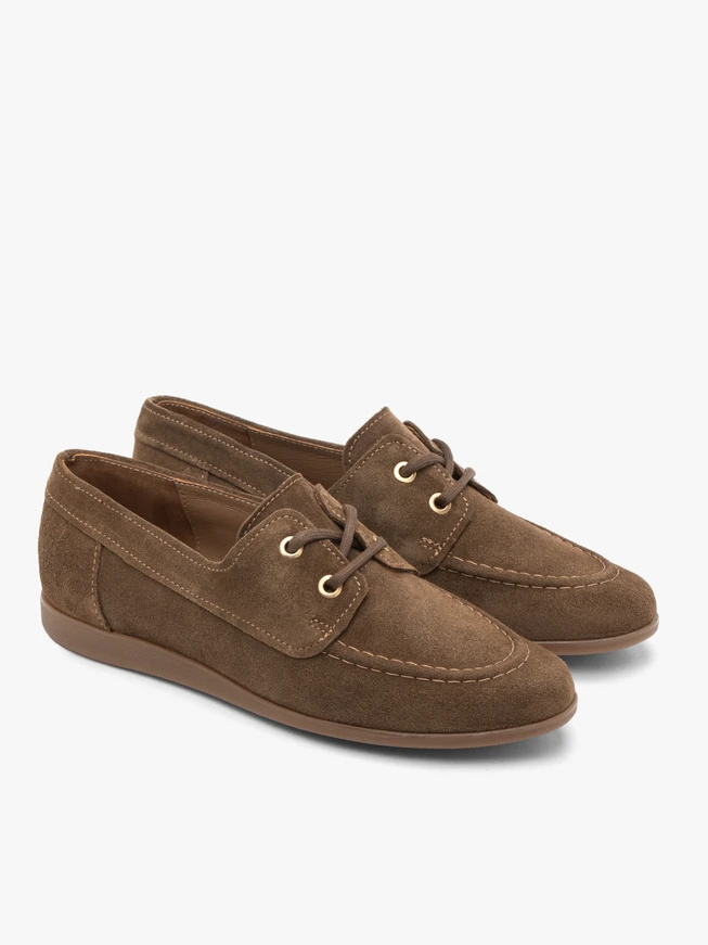 Braune Velours-Halbschuhe