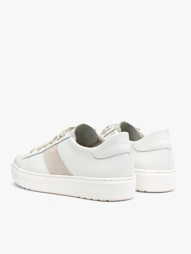 Halbschuhe aus cremefarbenem Leder