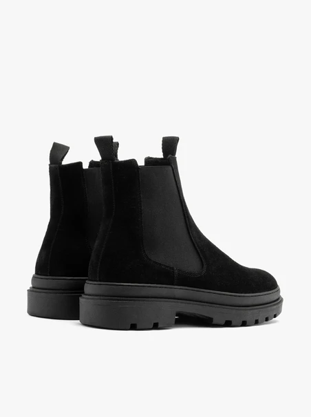 Herrenstiefel aus Veloursleder mit dicker Sohle
