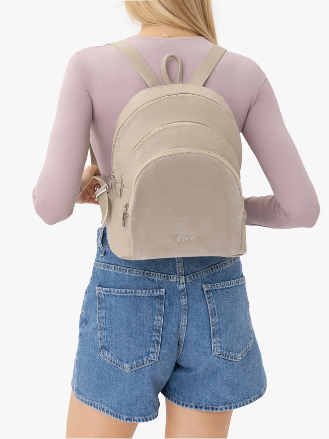 Beigefarbener Rucksack aus Leder und Velours