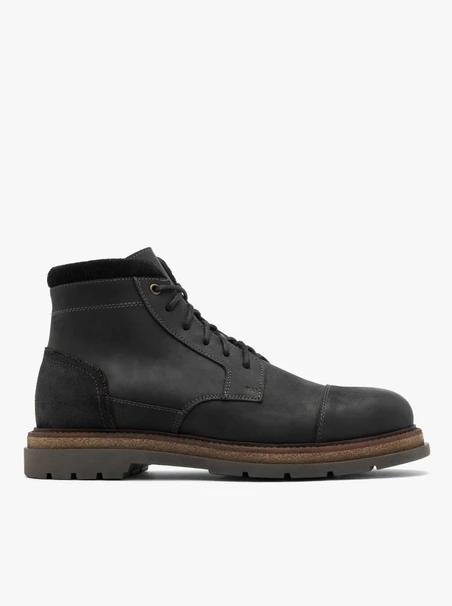 Lässige Stiefel in Schwarz