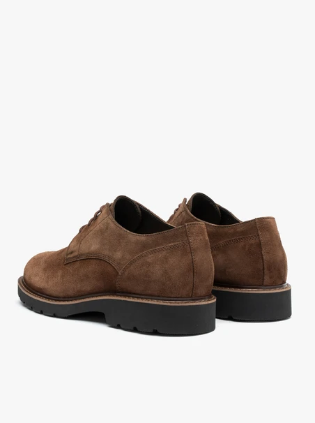 Braune Freizeithalbschuhe