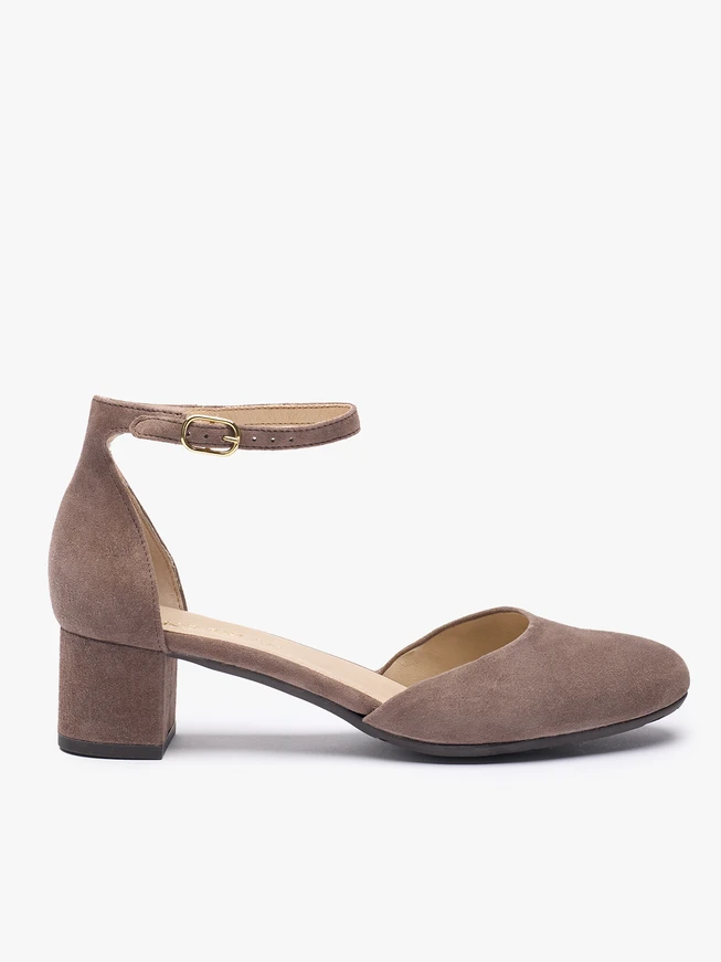 Pumps aus grau-braunem Veloursleder
