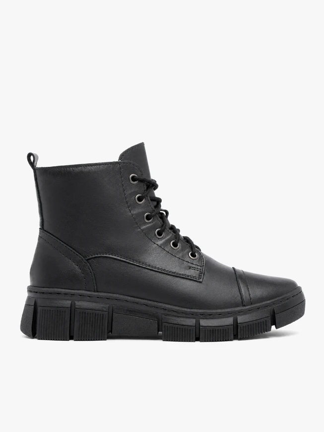 Isolierte Stiefel aus schwarzem Schafsleder