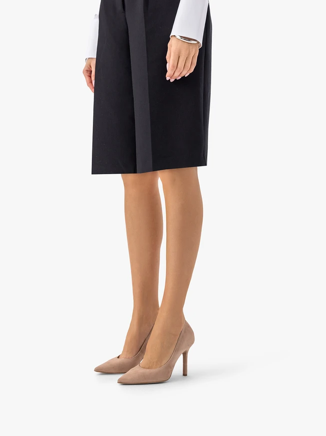 Hellbraune hohe Stiletto-Pumps