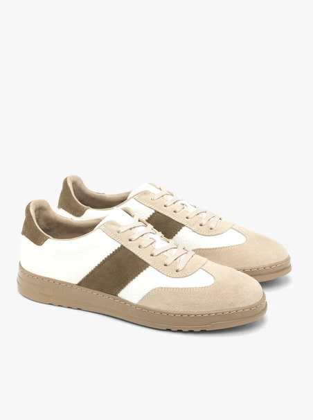 Cremebraune sportliche Halbschuhe