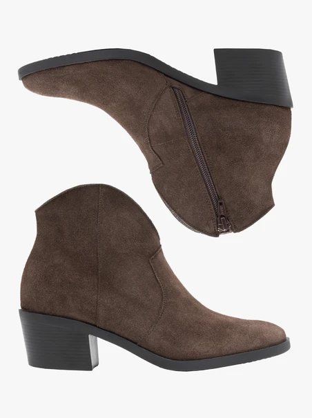 Braune Cowboystiefel aus Veloursleder