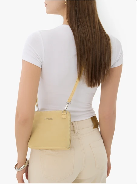 Gelbe kleine Handtasche