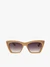 Sonnenbrille mit hellem Gestell und dunklen Gläsern