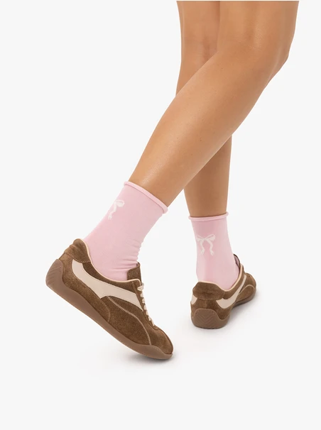 Rosa Baumwollsocken