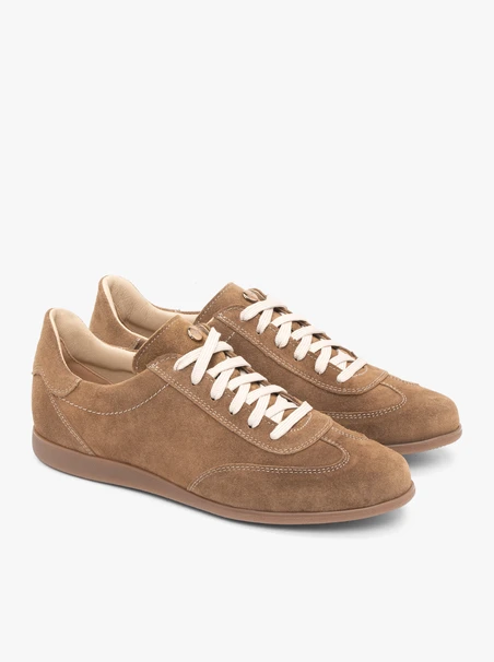 Hellbraune Sporthalbschuhe aus Leder