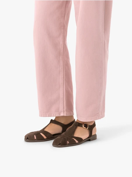 Sandalen aus braunem Veloursleder