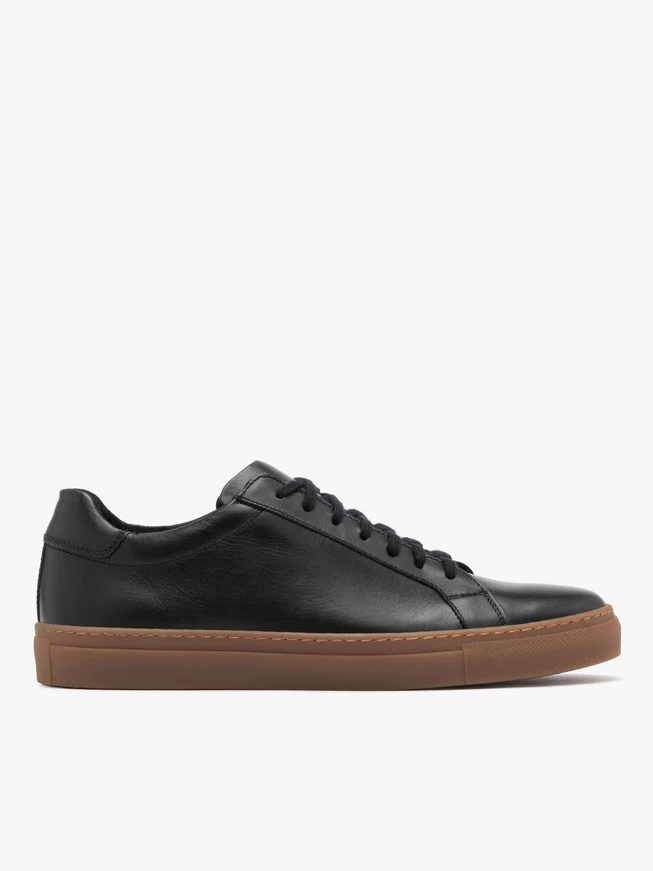 Schwarze Herrenschnürschuhe aus Vollnarbenleder