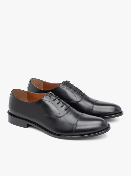 Schwarze hochwertige formelle Schuhe