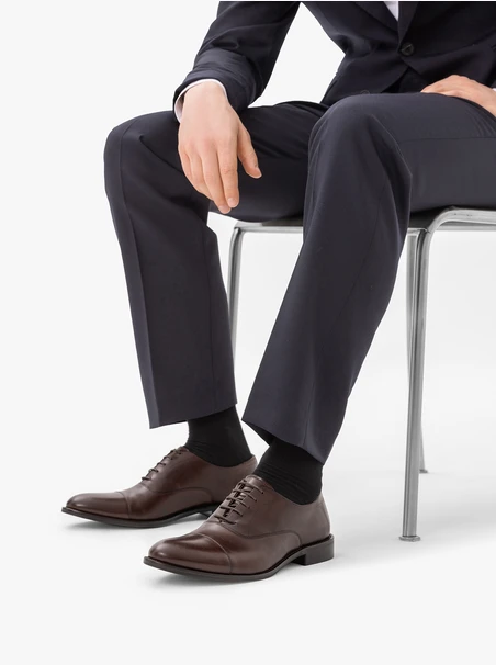 Braune formelle Halbschuhe der Spitzenklasse