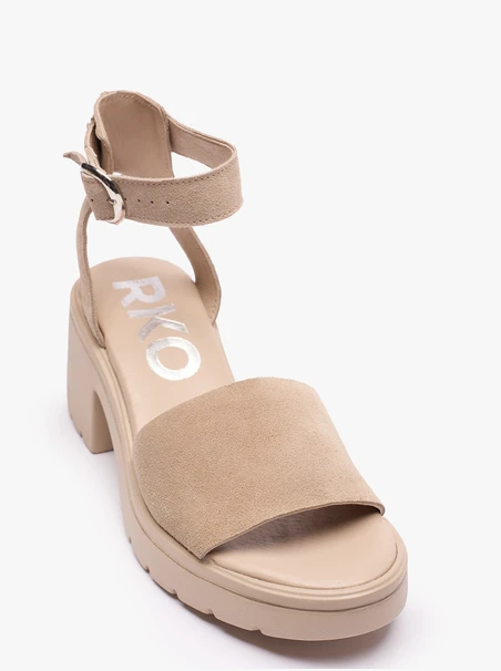 Sand-Sandalen mit Trapper-Boden