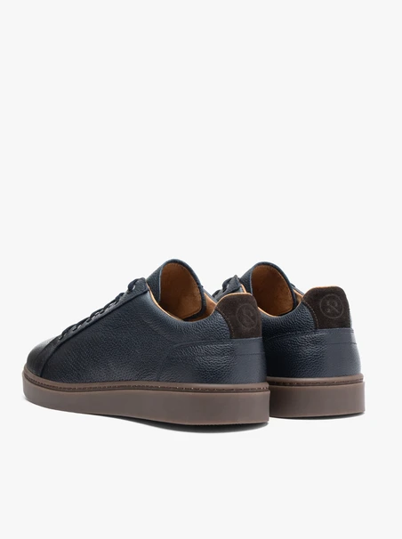 Marineblaue sportliche Halbschuhe