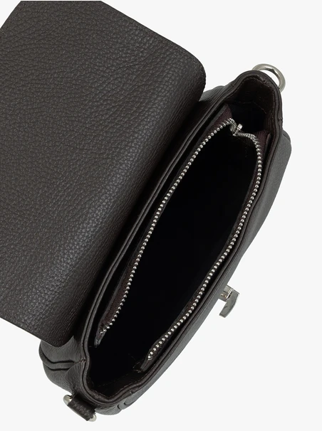 Dunkelbraune Handtasche mit dekorativer Schnalle