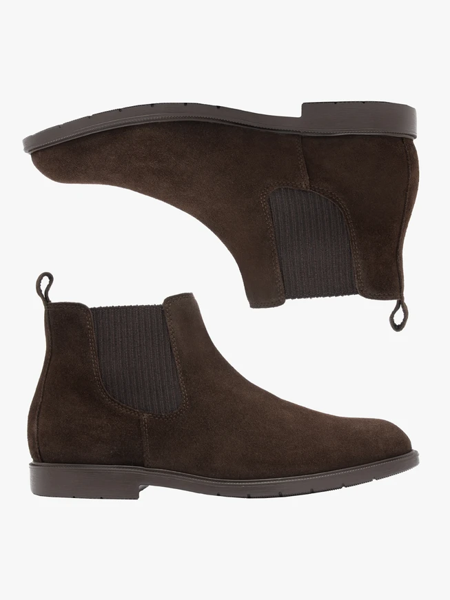 Braune Velours-Pantoffeln