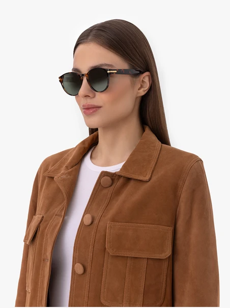 Sonnenbrille mit Leopardenmusterrahmen