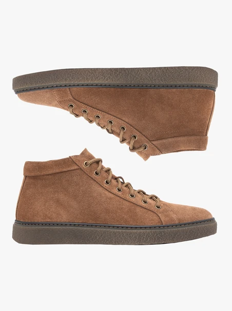 Braune Velourslederstiefel