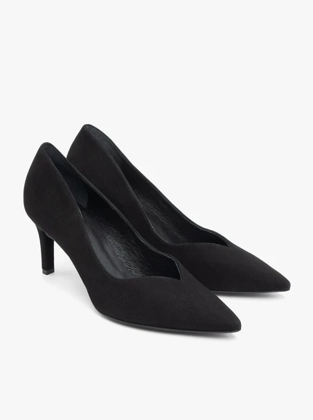 Schwarze Stiletto-Pumps aus Velours
