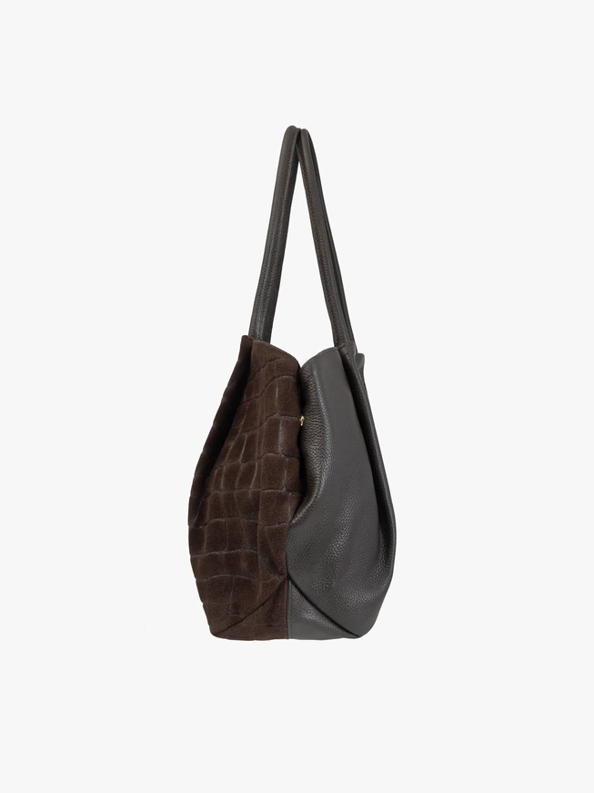Braune Handtasche mit Krokodilledermuster
