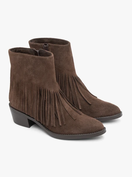 Braune Fransenstiefel