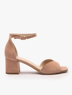 Dreckige rosa Stiletto-Sandalen