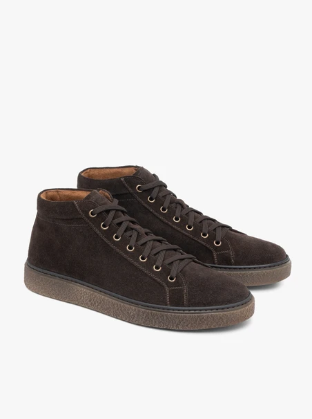 Dunkelbraune Sportstiefel