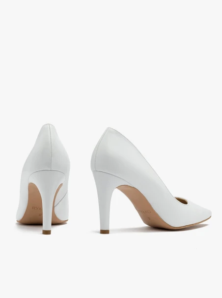 Weiße Stiletto-Pumps