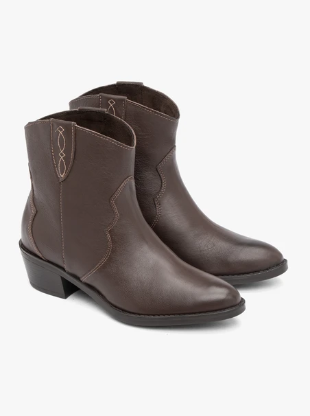 Braune Cowboystiefel