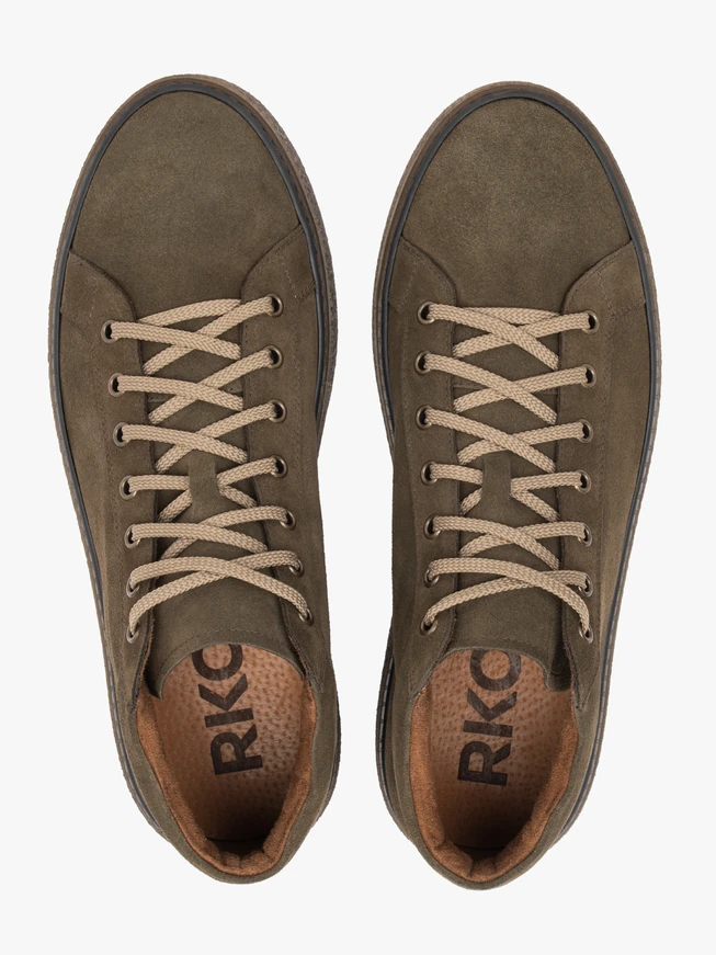 Olive Sportstiefel