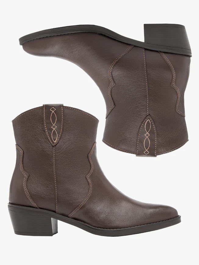 Braune Cowboystiefel