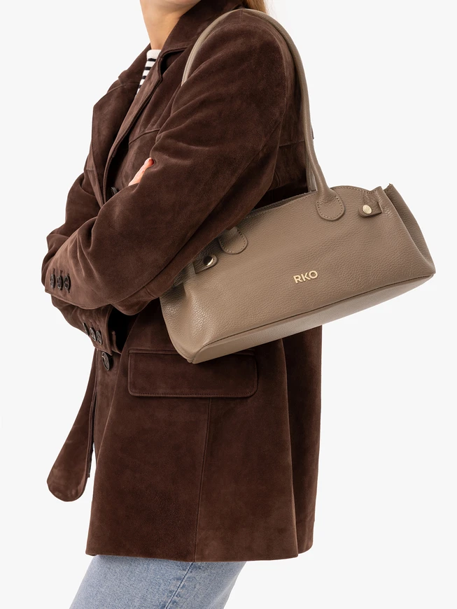 Beigefarbene Baguette-Handtasche aus Leder