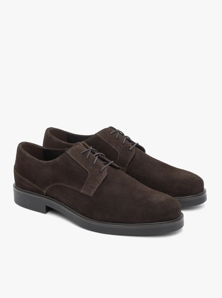 Braune Velourshalbschuhe
