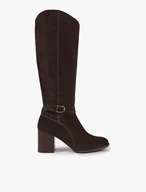 Dunkelbraune Stiefel mit Schnalle am Schaft