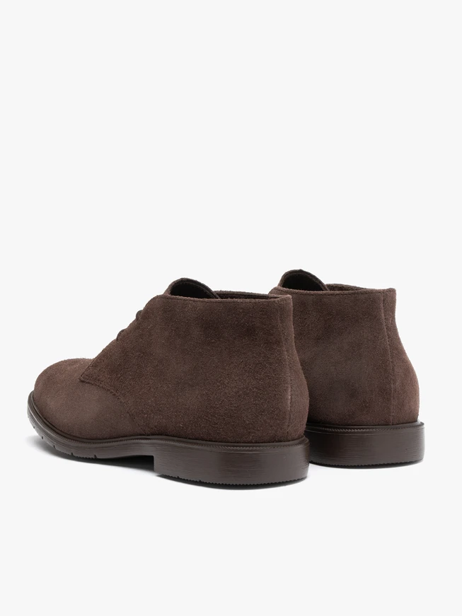 Braune Chukka-Stiefeletten