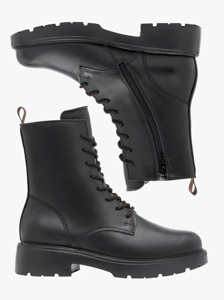 Schwarz genarbte Lederstiefel