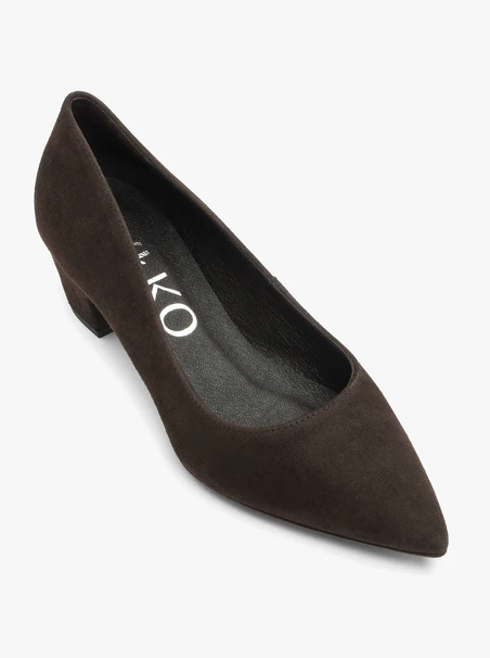 Dunkelbraune Pumps aus Veloursleder