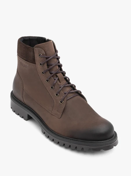 Braune Stiefel