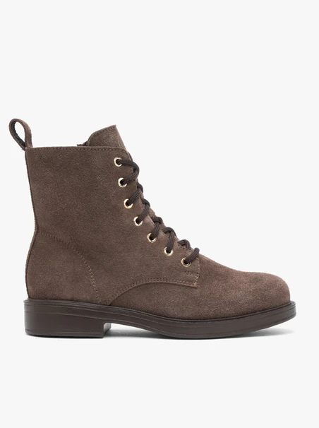 Braune Velourslederstiefel