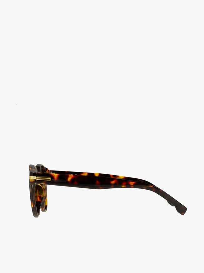 Sonnenbrille mit Leopardenmusterrahmen