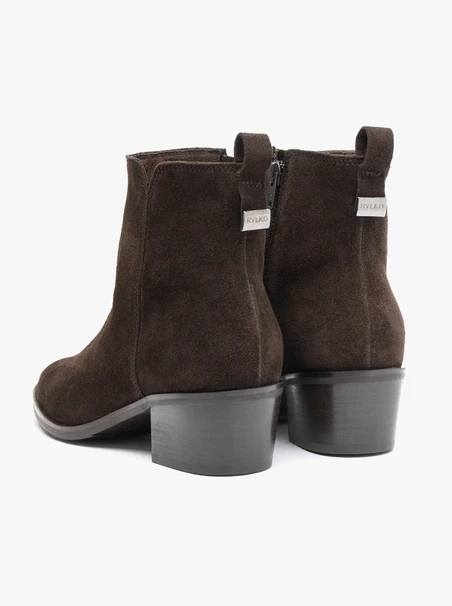 Braune Veloursstiefel